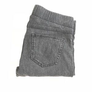 CAbi pull on jeggings